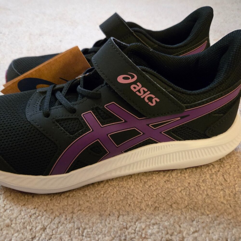 Asics Sneakers